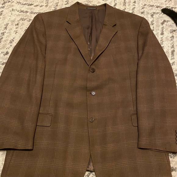 Andrew Fezza sport coat size 52 L in a brown plaid - Picture 2 of 4
